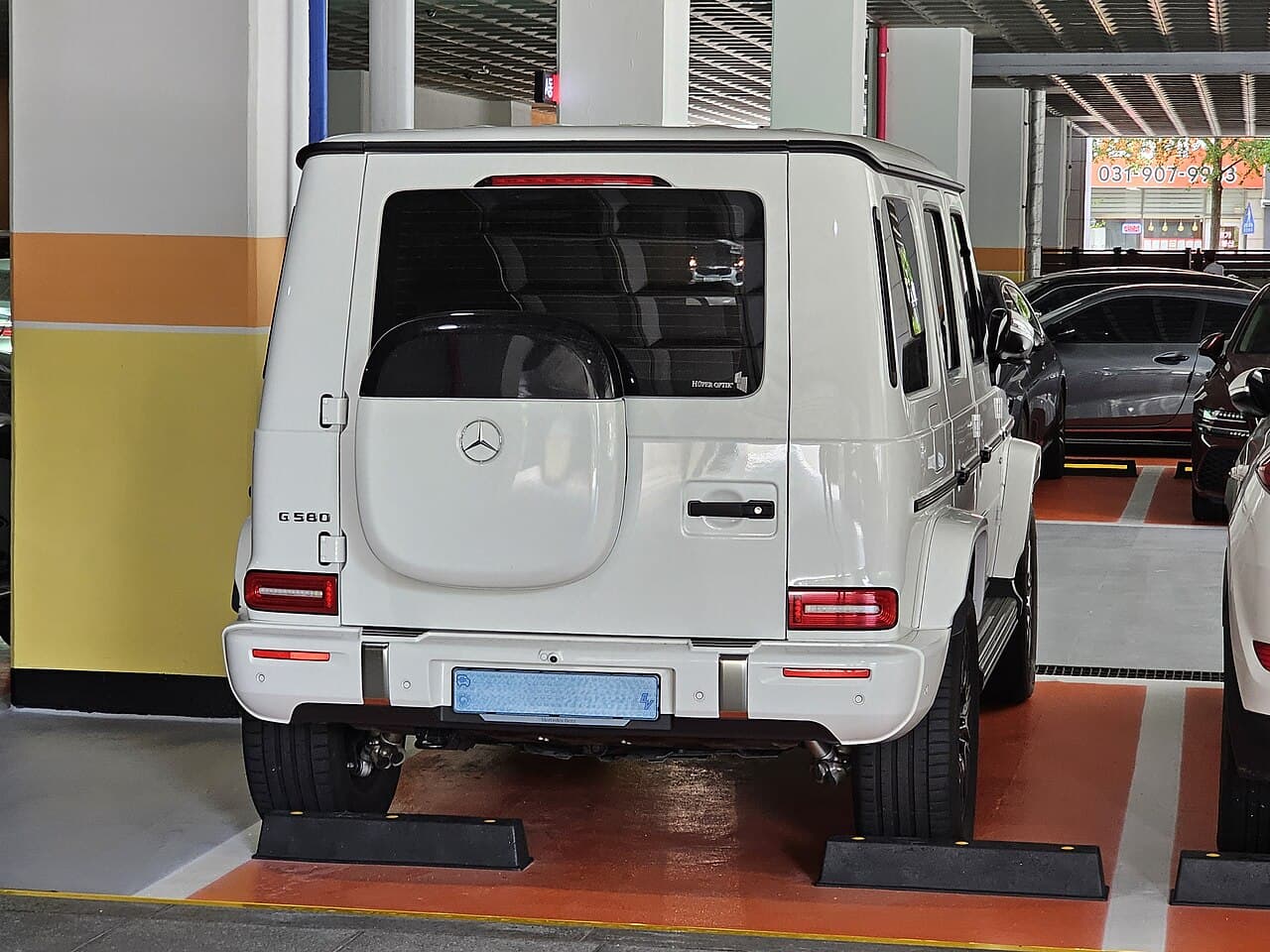 Mercedes-Benz G