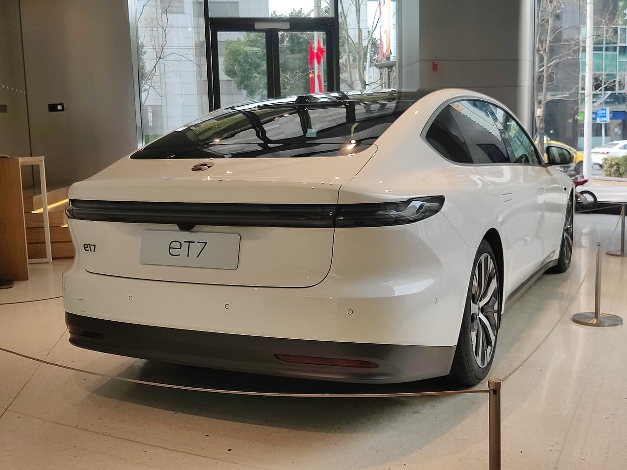 NIO ET7