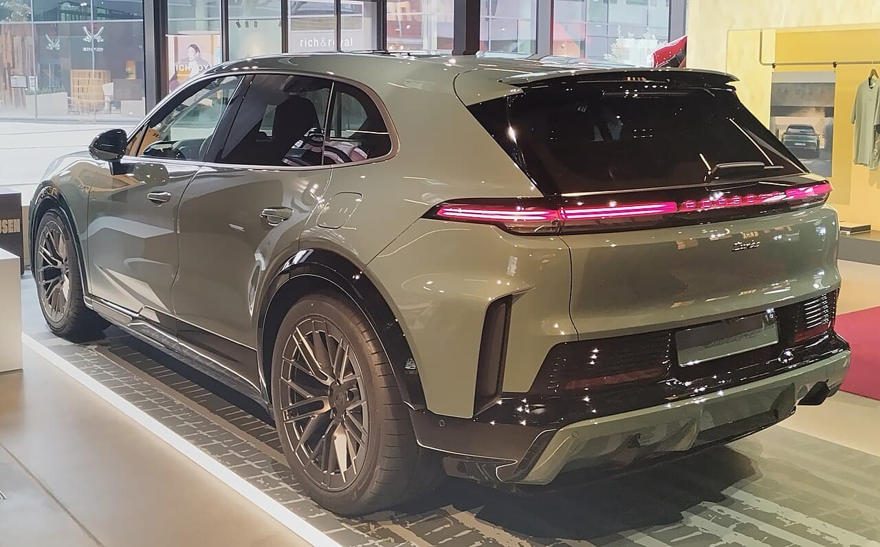 Porsche Cayenne
