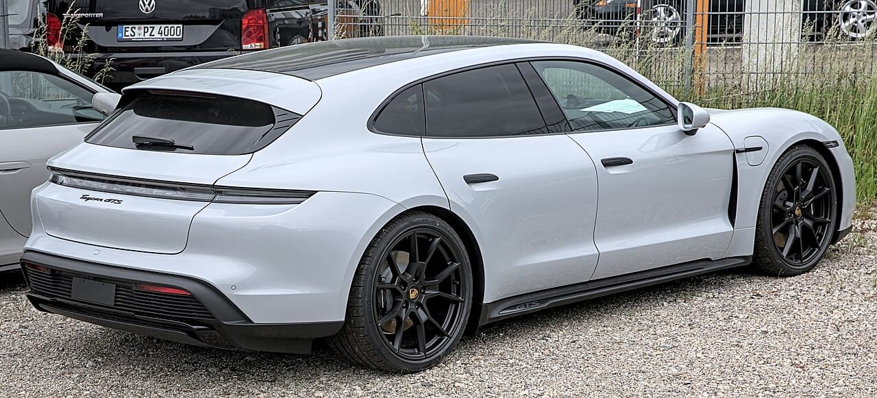 Porsche Taycan Sport Turismo