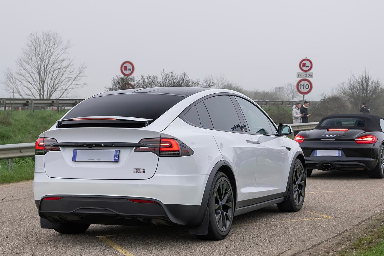 Tesla Model X