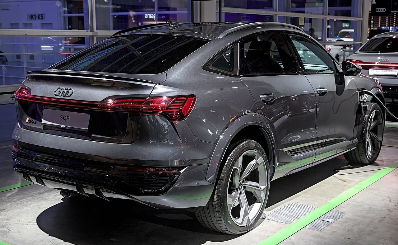 Audi SQ8