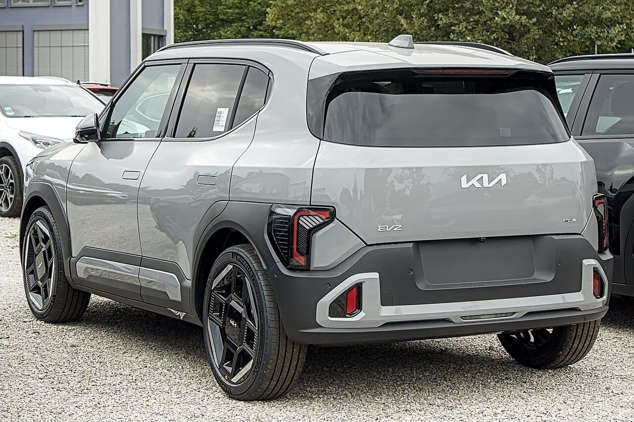 Kia EV2